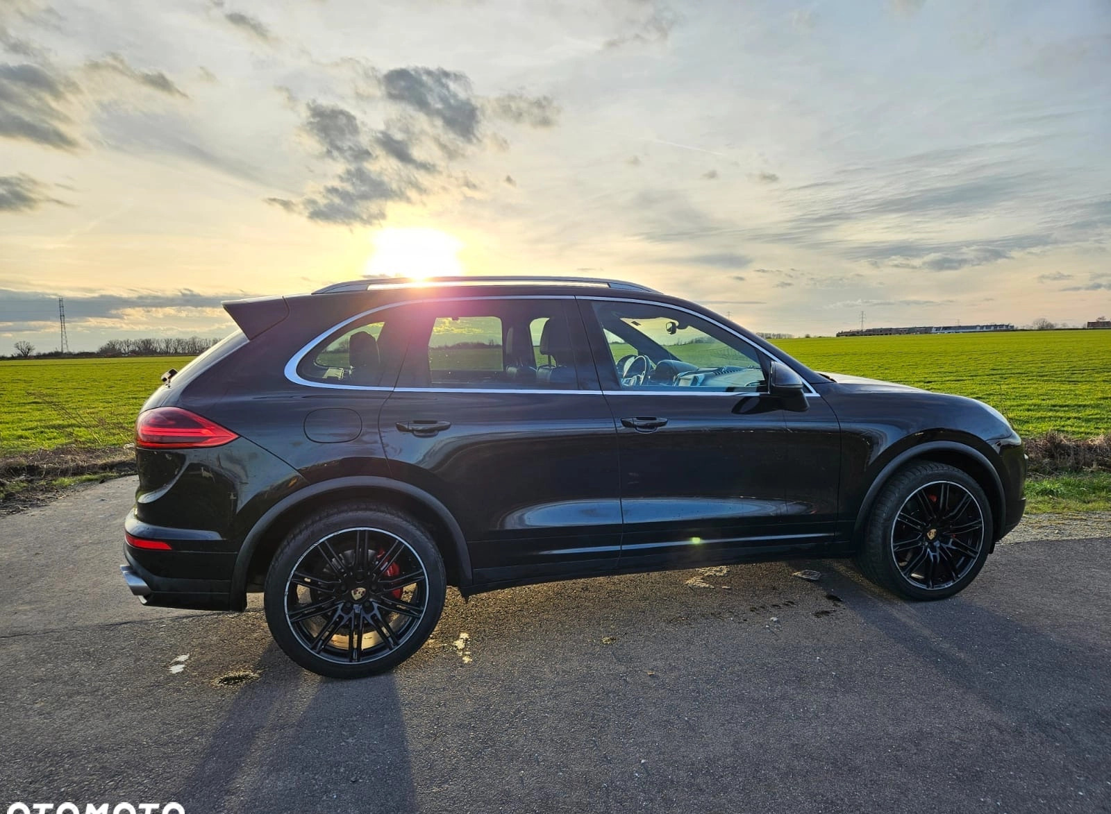 Porsche Cayenne cena 181500 przebieg: 258000, rok produkcji 2015 z Wrocław małe 121